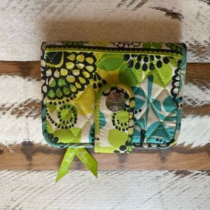 Vera Bradley single fold wallet